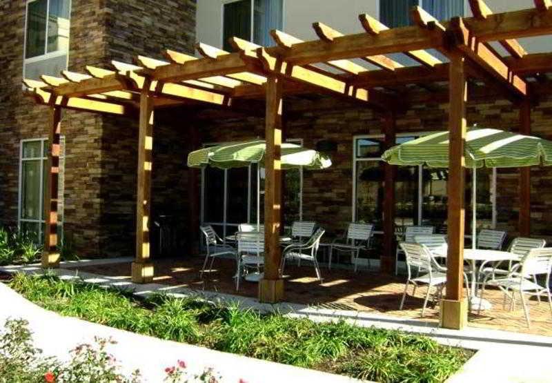 Fairfield Inn & Suites By Marriott Houston Conroe Restaurant photo
